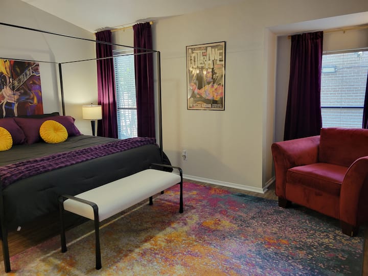 Veľká manželská posteľ