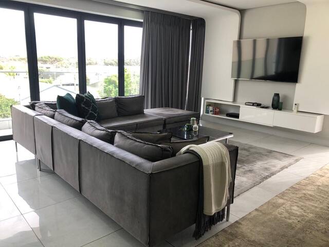 5th Avenue Towers – 2nd Floor gallery image 3