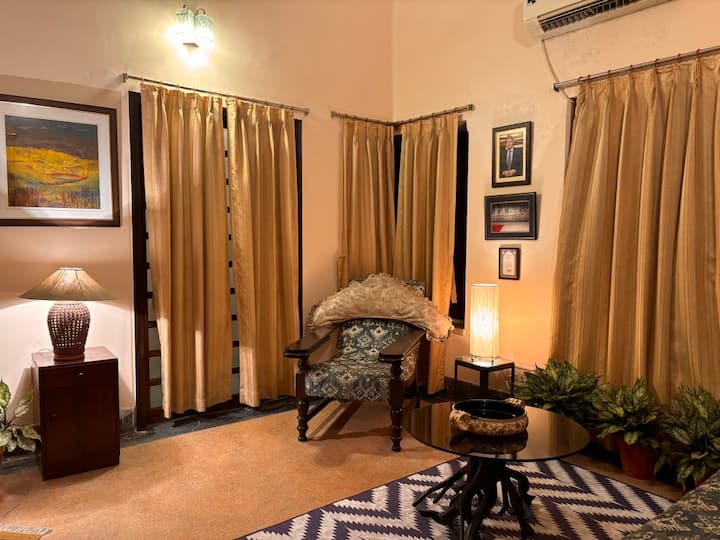 Mrs Gupta's B&b (Entire Flat) - Calcuta