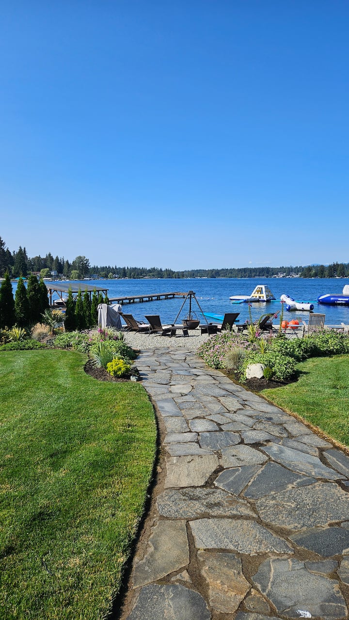 Guest Flat Kitchenette EV Charge On Lake Goodwin Guest Suites For Guest flat kitchenette ev charge on lake goodwin guest suites for