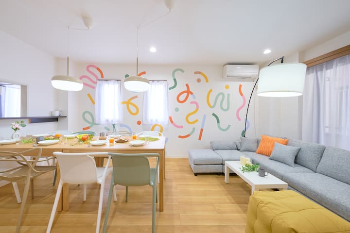 7 min to Shinjuku, 130㎡, 4BR, Private house