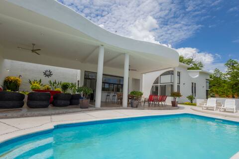 New! Bamboo Kokopelli (Pool & Fun)