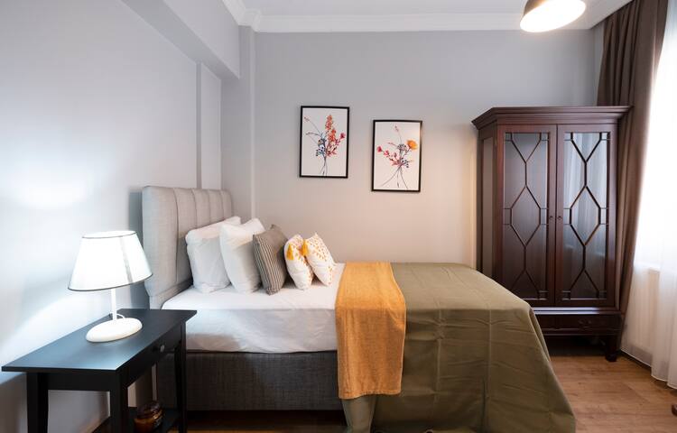 Bright Family Suite in the Middle of Nisantasi 41 gallery image 3