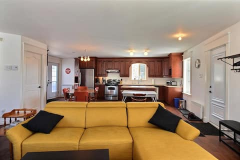 Top performing Airbnb: The Gélinotte in Charlevoix