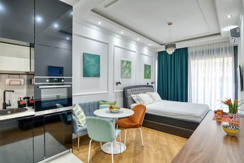 Top Airbnb: Trendy Pad with Seaview (Soho City) in Bar