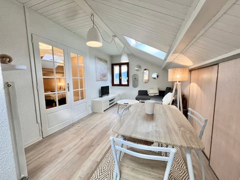 Charming 2-room cottage apartment