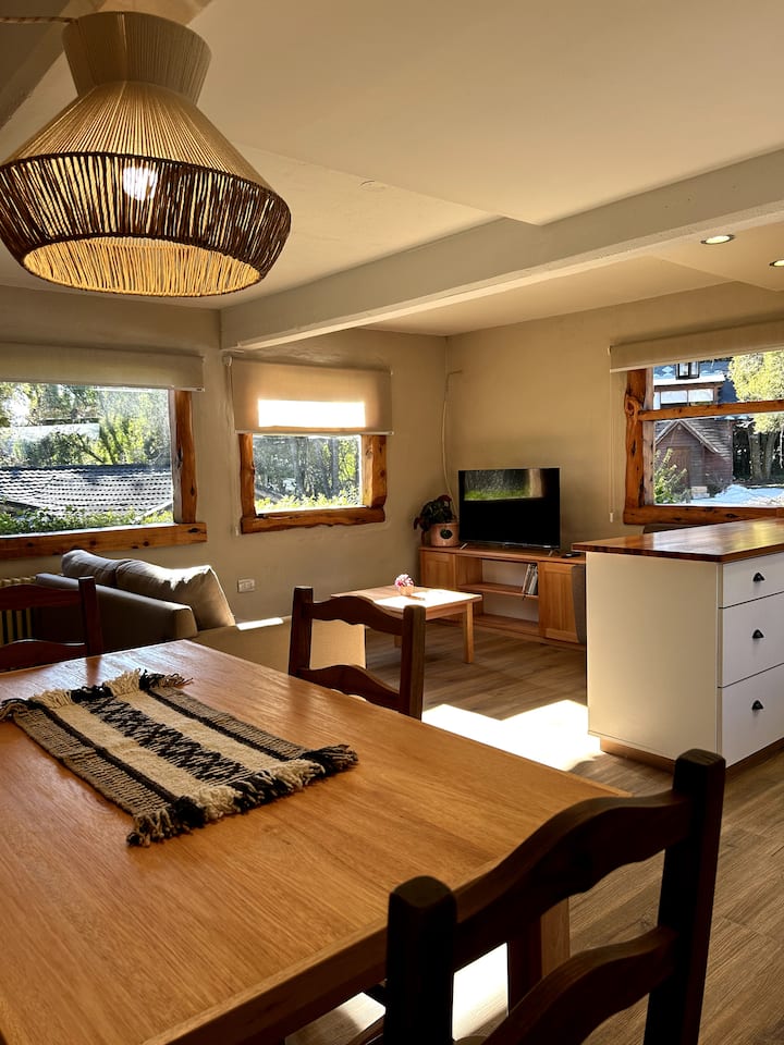 Chalet Moderno En El Bosque - San Carlos de Bariloche