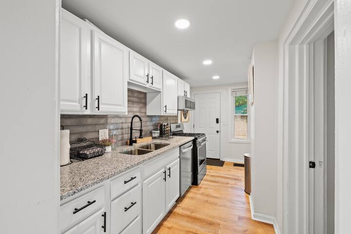 Luxurious Blissful Retreat gallery image 5