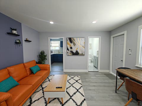Successful Airbnb property: Private Entry beautify Guest Unit Arcadia-DTLA20m in Arcadia