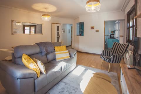 Top performing Airbnb: Buenavista Castle in Ponferrada