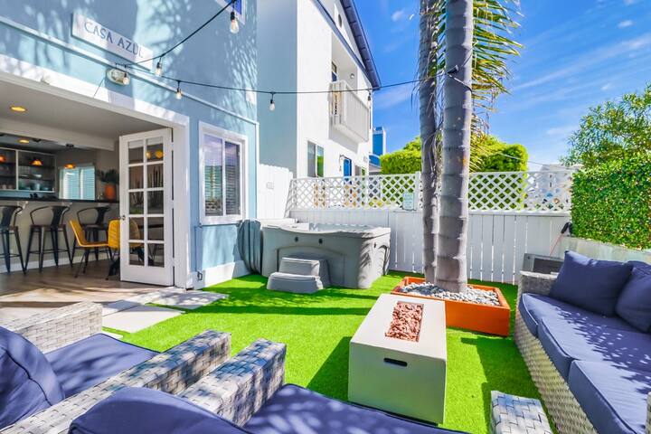 Spacious Beach Duplex in Heart of Mission Beach gallery image 4