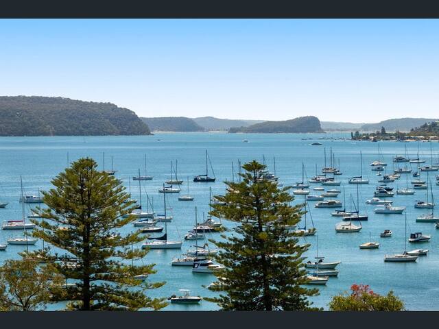 The Pool House gallery image 2