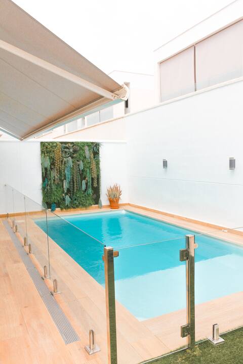 MonKeys Apartments Mairena del Aljarafe Pool & Gym