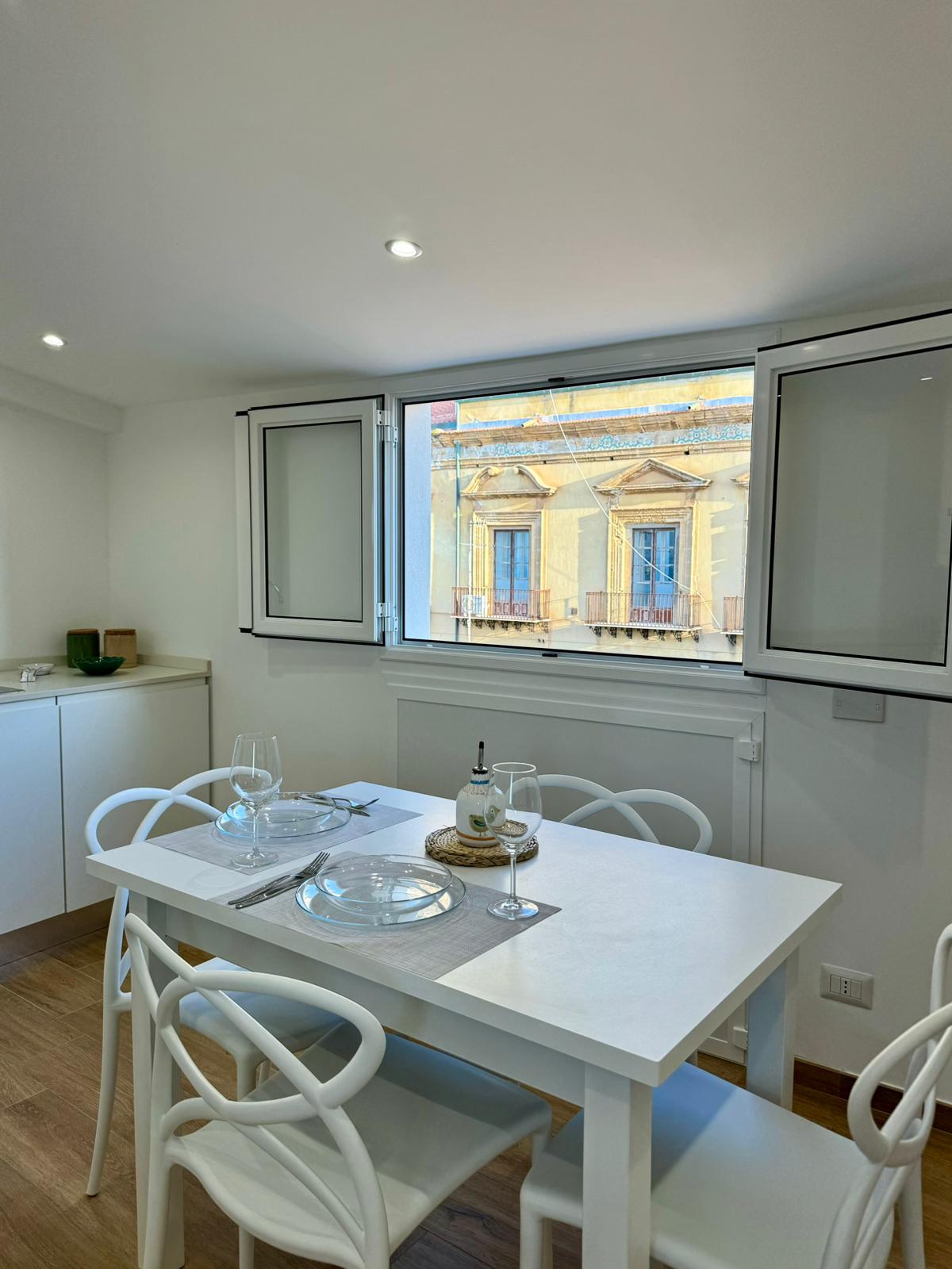 Top performing Airbnb: BeNevra Apartment in Cefalù