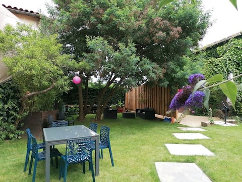 Le Grand gîte du Fou 12 people 13 km from Puy du Fou