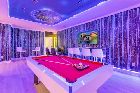 15BR Mins 2 Universal Studios! Mega Pool Mansion!