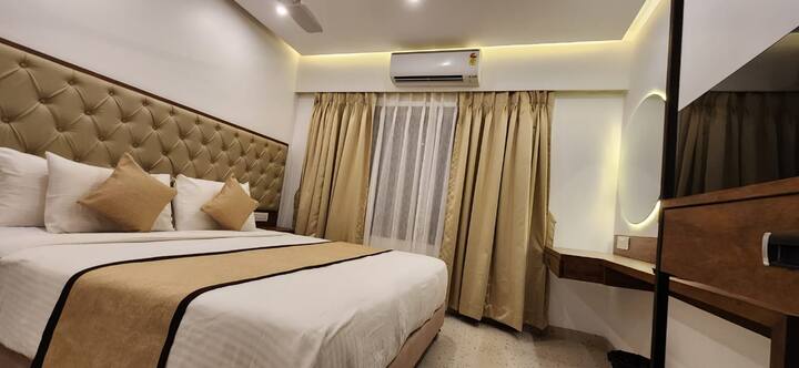 Bedroom 1 image 3