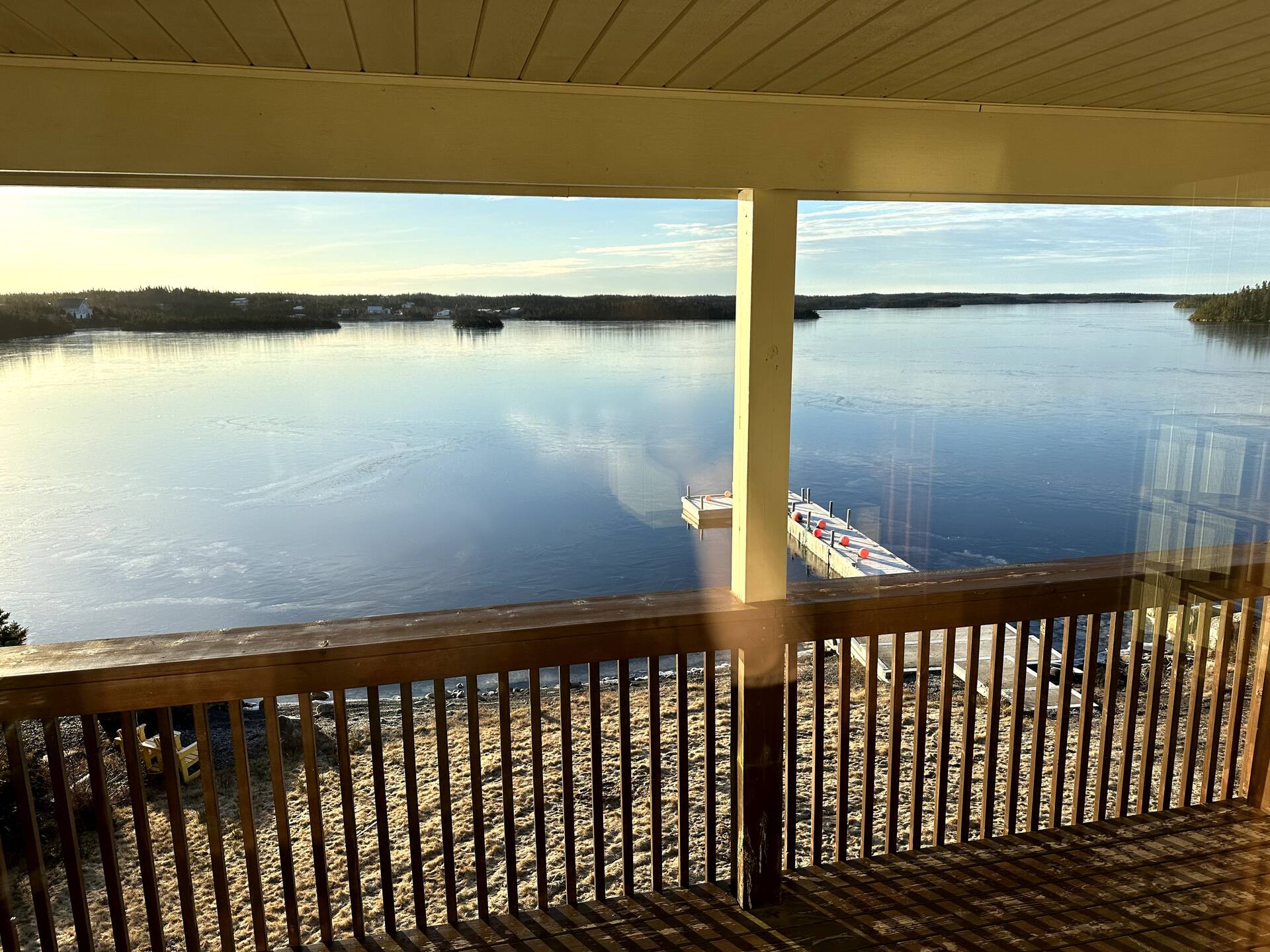 Moments Cottage | Waterfront Spa — photo 5