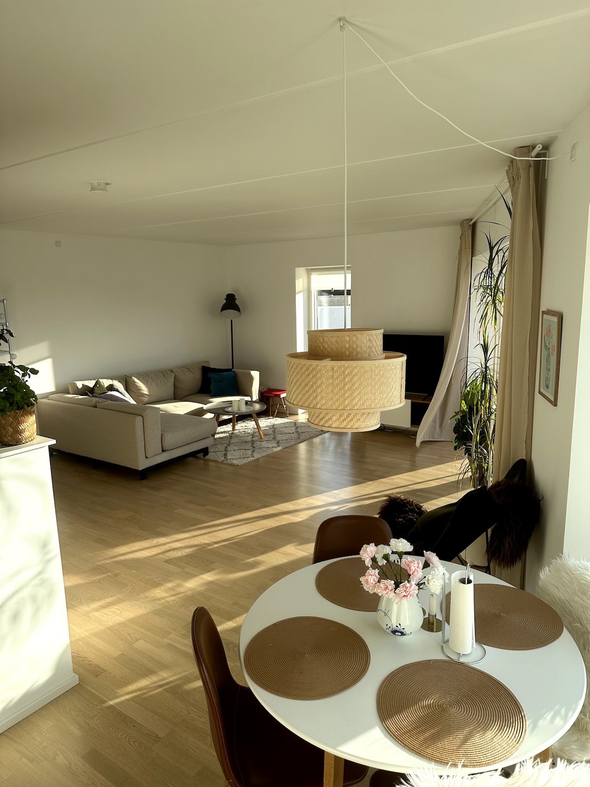 Image showcasing Luxury Odense room w/ Harbor View - Bed and breakfasts for Rent in ...