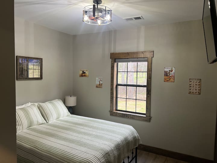 საძინებელი 1