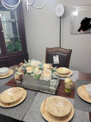 Luxury home gallery image 4