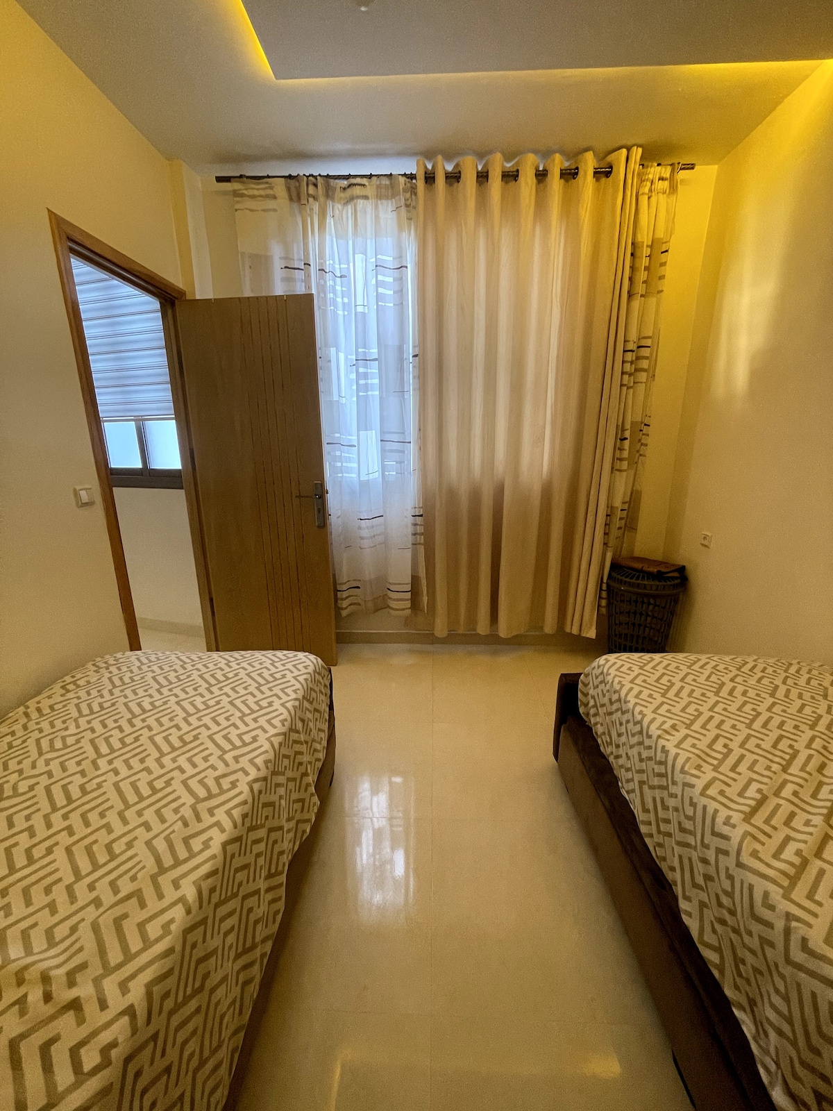 غرفة النوم 2