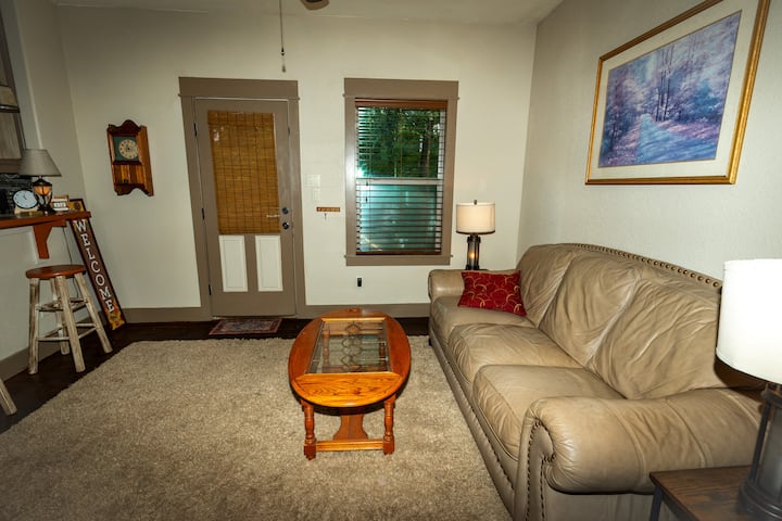 Relax!  Quiet!  Escape! - Conroe, TX