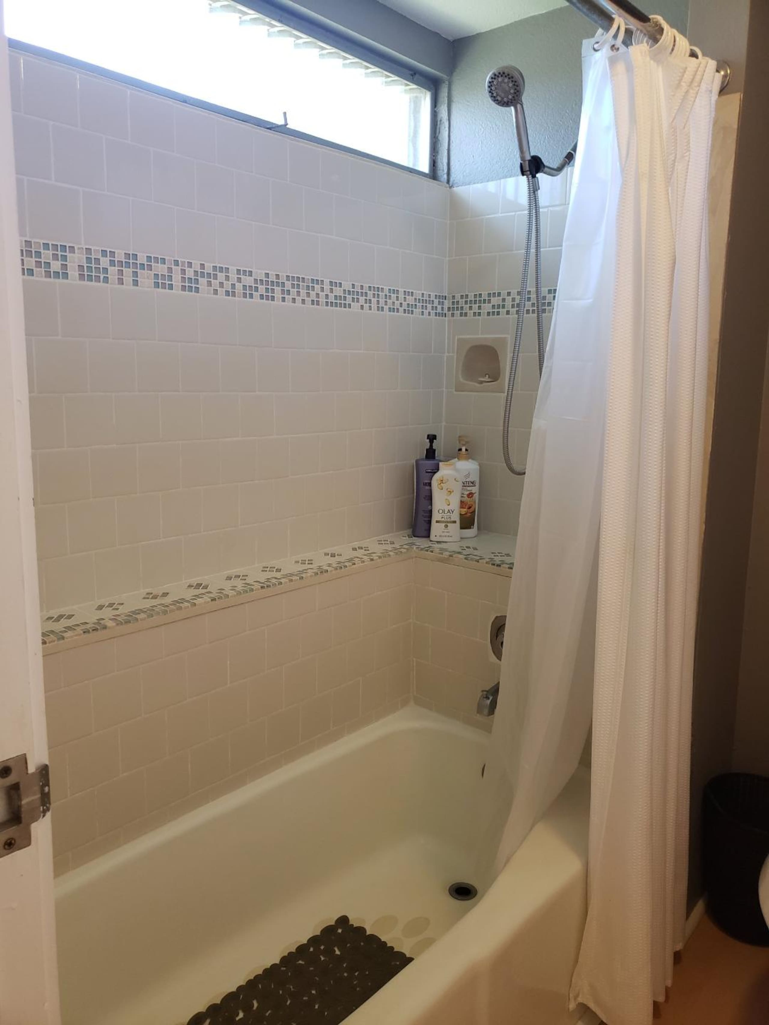 2 Bdrm Princeville gem!   Rare find on Kauai. - Image 9