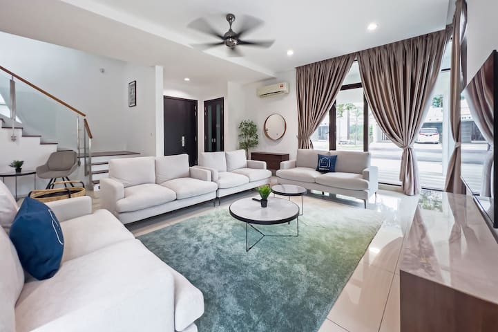 SmartHome managed Airbnb listing 3