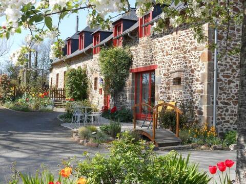 Gîte in a farmhouse.