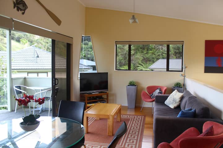 The Green House - Oamaru Bay - Coromandel