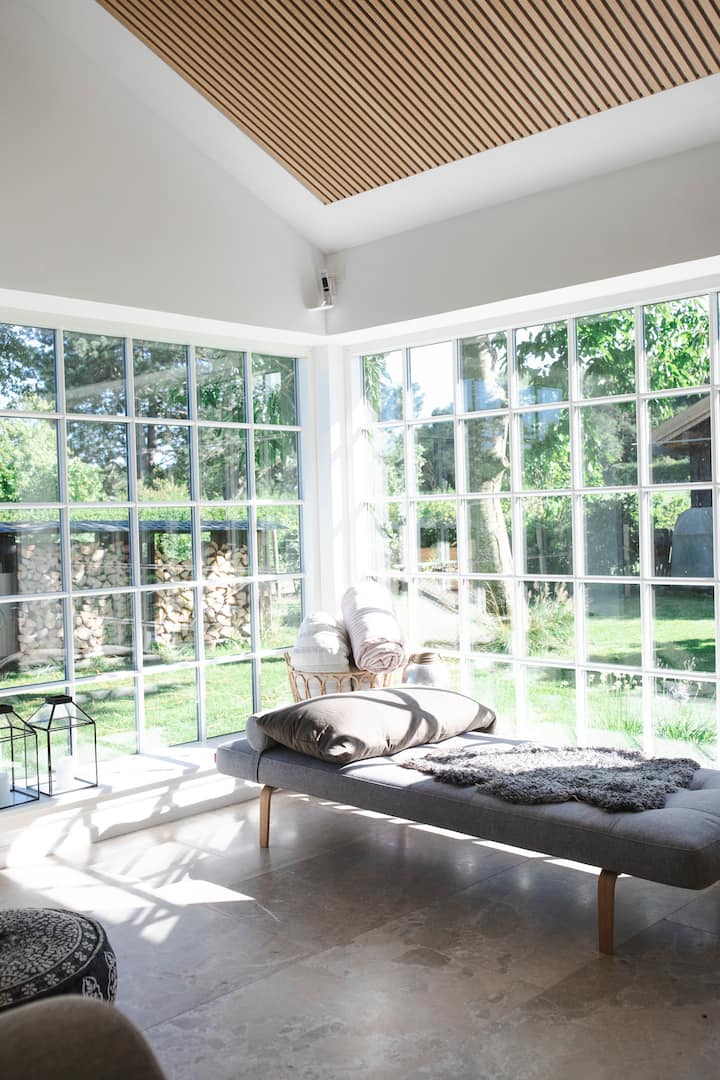 მისაღები სივრცე