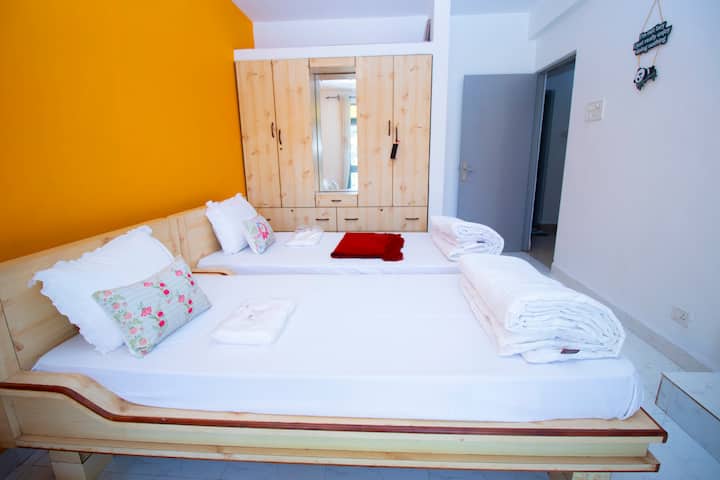 Bedroom 3 image 1