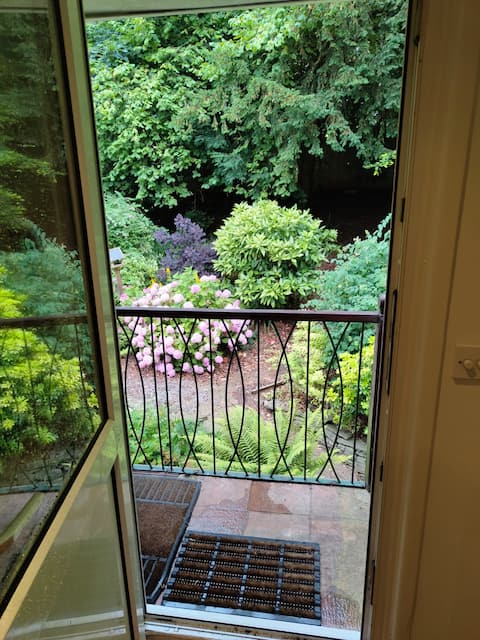 Self-contained 2 bedroom flat.