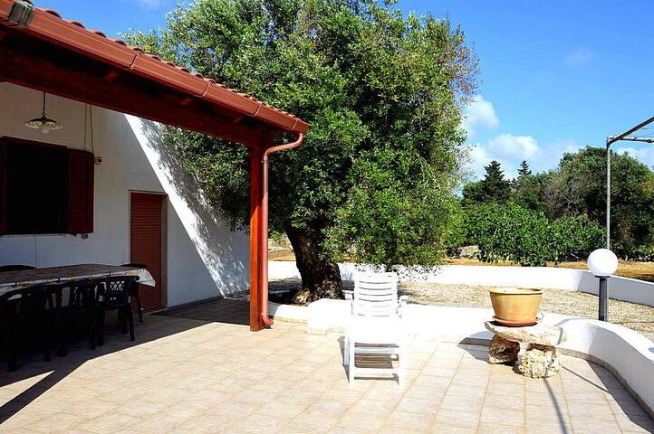 Villetta Pescoluse gallery image 5