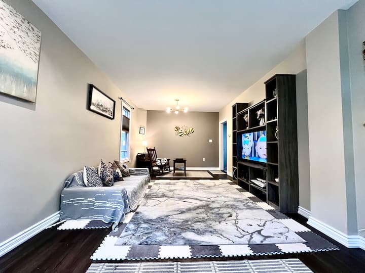 House In Niagara Falls/river Rd - Niagara Falls