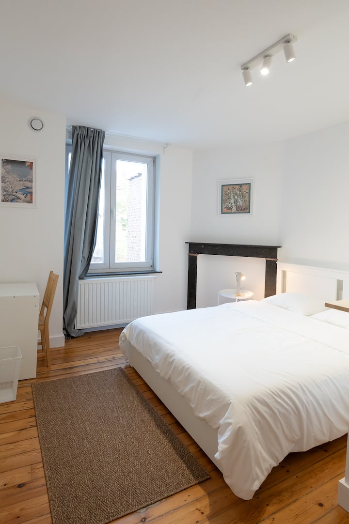 Room 4 Flagey - Bruxelles