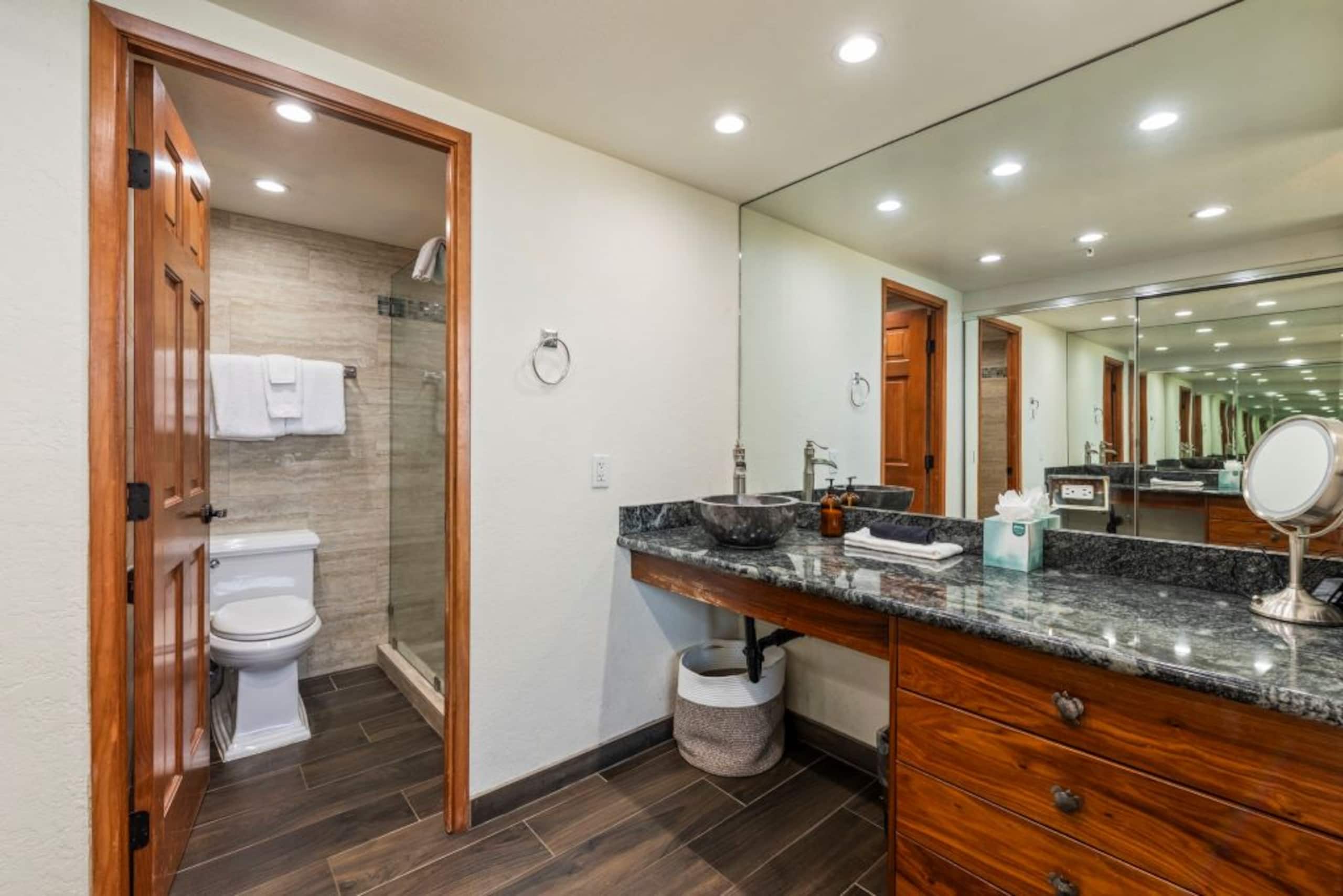 Condo in Lahaina · ★4.81 · 3 bedrooms · 4 beds · 2 private baths - Image 34