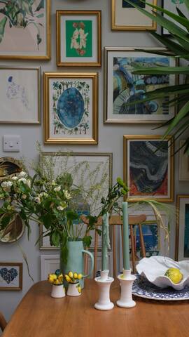 Exquisite 3 bedroom Townhouse gallery image 4