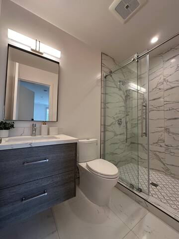 New Construction Home Near Golden Gate Park & UCSF gallery image 3