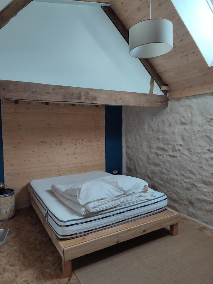 Chambre lit Queen Size (160x200cm)