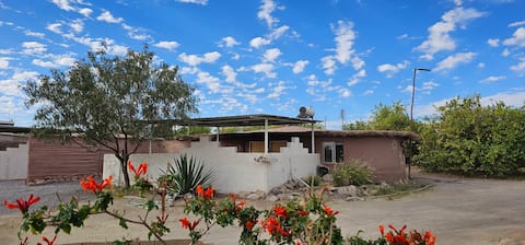 La Buena Tierra - Los Guayabos (The Good Land - The Guavas)