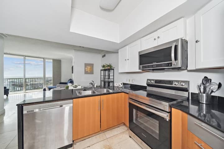 Miami Great views 2BD/2BA, free parking - Flats for Rent in Miami ...