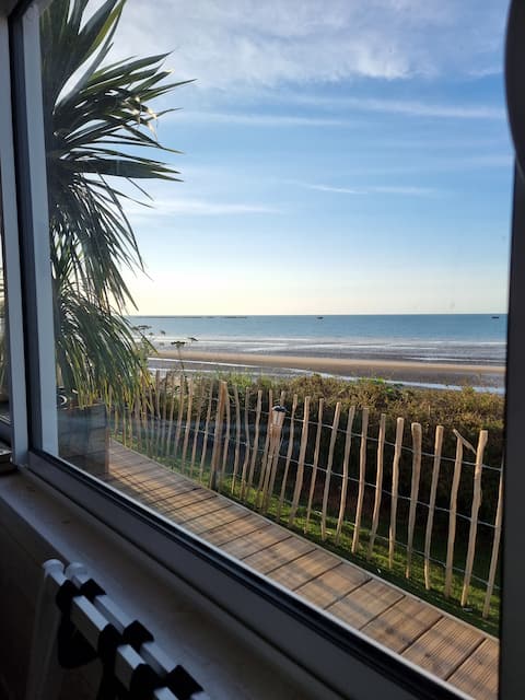 Bayeuzen – The Sea – Balneotherapy cabin with 180° sea view