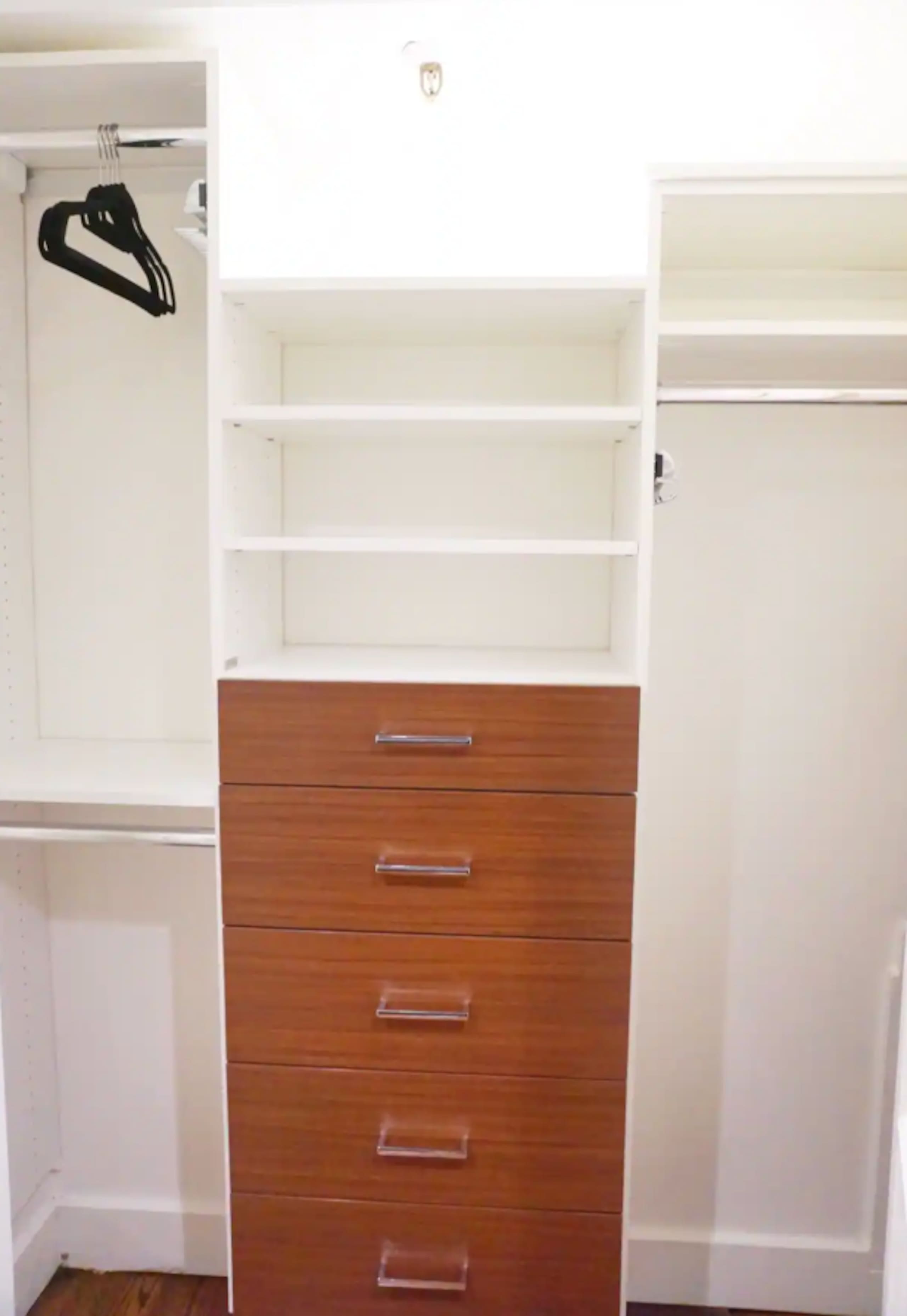 Condo in San Francisco · ★4.93 · 2 bedrooms · 2 beds · 1 bath - Image 30