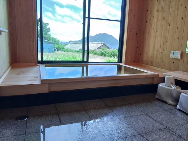 Hiro & Saaya managed Airbnb listing 1