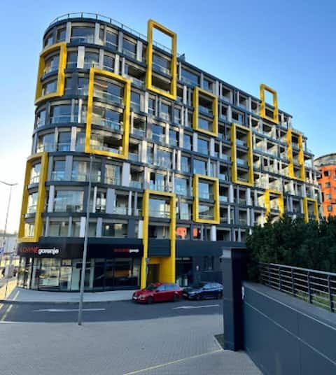 Centre Luxury Apartment & Parking