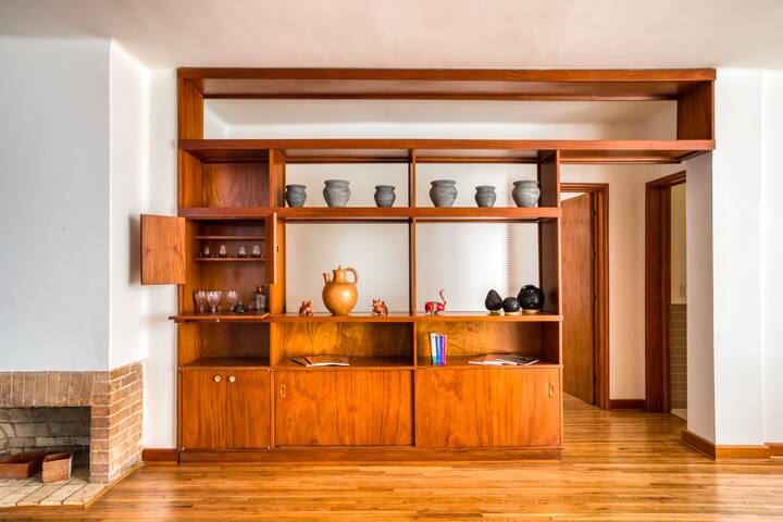 Luxury 1500 sqft with Terrace by Elite Architect gallery image 2