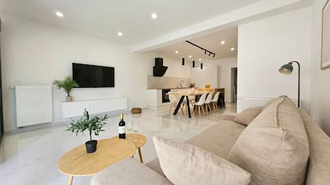 Top performing Airbnb: Modern house 200m from the beach in Peroj