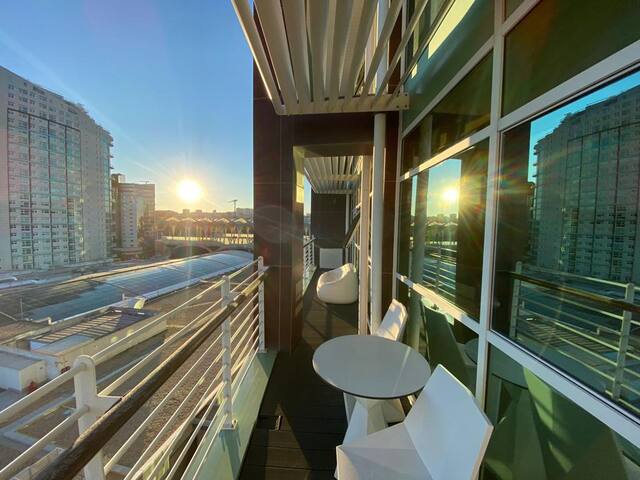 Awakenflowers Expo Terrace gallery image 4